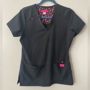 BETSEY JOHNSON Koi Freesia V-Neck Scrub Top Size Small